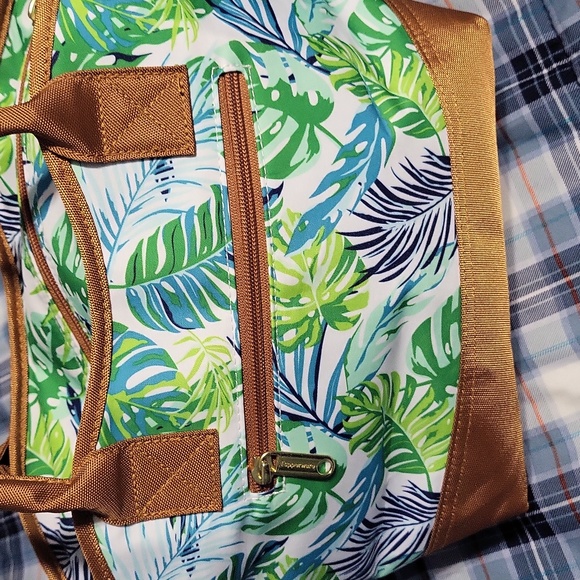 3 pc Tupperware lot tropical lunchbag food storage containers NWOT fit & fresh - Picture 4 of 6